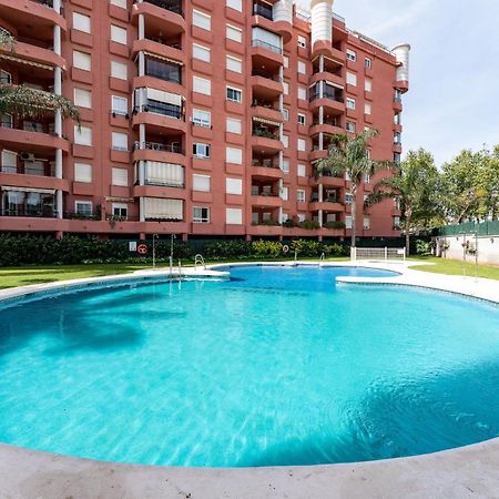 Malagasuite Coastal Paradise Фуeнхирола Екстериор снимка